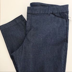 OLD NAVY | NWT Pixie Pants